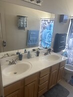 B&B at the Paseo's by Wanda