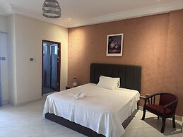 Apartments Plaza Hotel