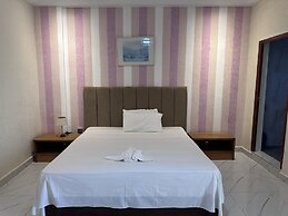 Apartments Plaza Hotel