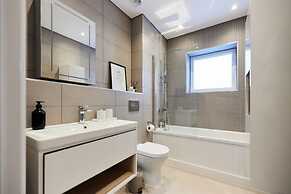 The Wembley Park Retreat - Modern 2bdr Flat With Balcony
