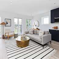The Wembley Park Retreat - Modern 2bdr Flat With Balcony