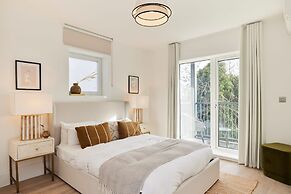 The Wembley Park Retreat - Modern 2bdr Flat With Balcony