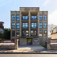 The Wembley Park Retreat - Modern 2bdr Flat With Balcony