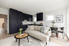 The Wembley Park Wonder - Charming 2bdr Flat With Balcony