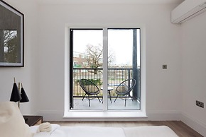 The Wembley Park Wonder - Charming 2bdr Flat With Balcony