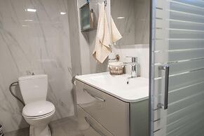 Sky 7 View Apartment