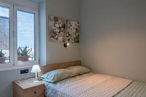 Sky 7 View Apartment