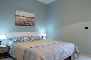 Sky 7 View Apartment