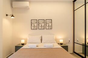 Pananos Sq House I