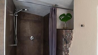 Villa Il Casale Onifai Intera