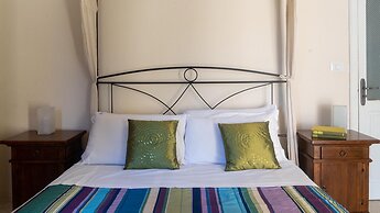 Villa Il Casale Onifai Intera