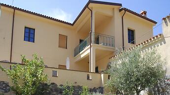 Villa Il Casale Onifai Intera