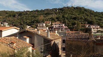 Villa Il Casale Onifai- Piano Terra