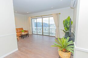 RoomQuest The Peak Patong Hill