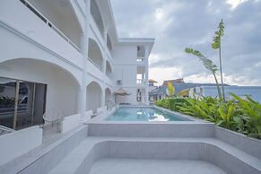 RoomQuest The Peak Patong Hill