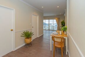 RoomQuest The Peak Patong Hill