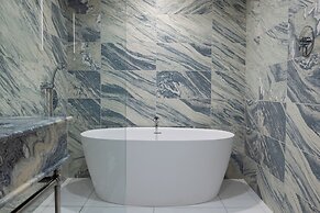 Kimpton Claret Hotel by IHG