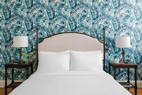 Spacious Modern Condos near French Quarter