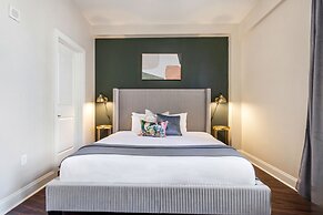 Spacious Modern Condos near French Quarter