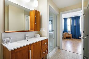 Spacious Modern Condos near French Quarter