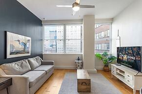 Spacious Modern Condos near French Quarter