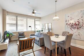 Spacious Modern Condos near French Quarter