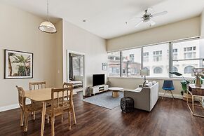 Spacious Modern Condos near French Quarter