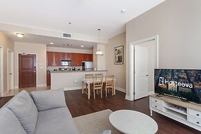 Spacious Modern Condos near French Quarter