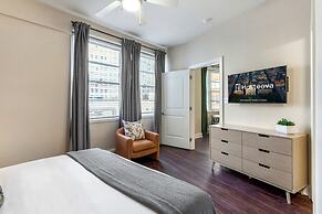 Spacious Modern Condos near French Quarter