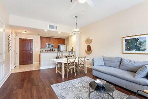 Spacious Modern Condos near French Quarter