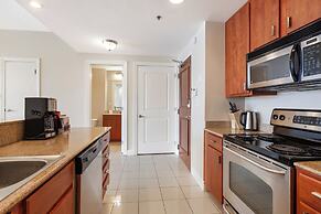 Spacious Modern Condos near French Quarter