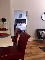 Spacious Modern Condos near French Quarter