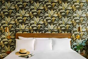 Spacious Modern Condos near French Quarter