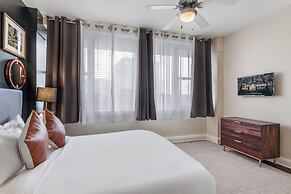 Spacious Modern Condos near French Quarter