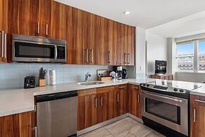 Spacious Modern Condos near French Quarter