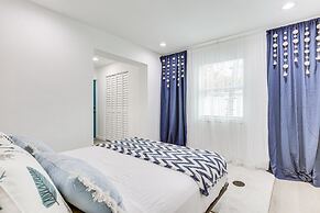 Fort Lauderdale Duplex ~ 6 Mi to Los Olas Beach!