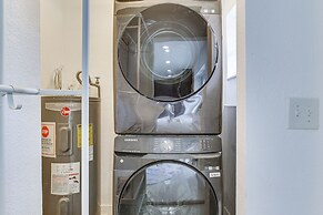 Fort Lauderdale Duplex ~ 6 Mi to Los Olas Beach!