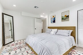 Fort Lauderdale Duplex ~ 6 Mi to Los Olas Beach!