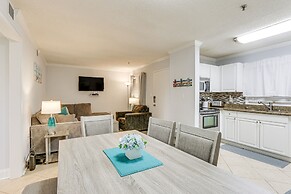 Walk to Beach: Hilton Head Resort Condo w/ Pools!