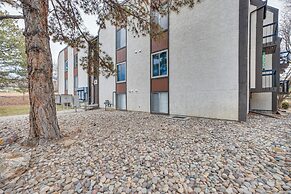 Grand Junction Condo: Balcony, Community Pool!
