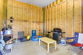 Walk to Shore: Crystal Beach Home w/ Deck!