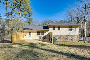 Family-friendly Durham Home w/ Large Deck!