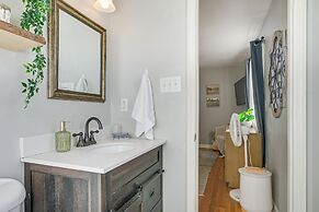 Family-friendly Durham Home w/ Large Deck!