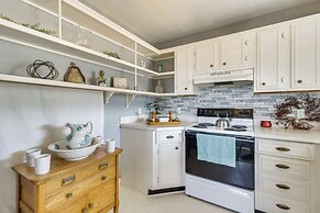 Scenic VA Wine & Horse Country Cottage, Near UVA