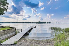 Waterfront North Hero Home w/ Screened Porch