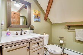 Unique Township of Milton Home: Hot Tub, Waterfall