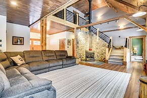 Maine Home w/ Hot Tub & Snowmobile Trail Access!
