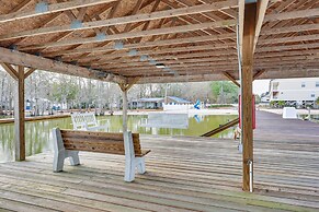 Townhome w/ Outdoor Pool & White Lake Access!