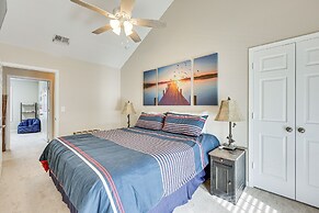 Townhome w/ Outdoor Pool & White Lake Access!