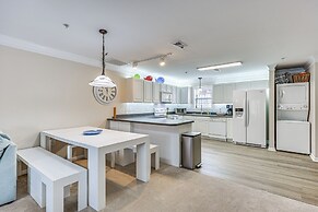 Townhome w/ Outdoor Pool & White Lake Access!